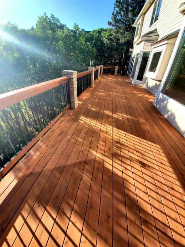 stain a deck