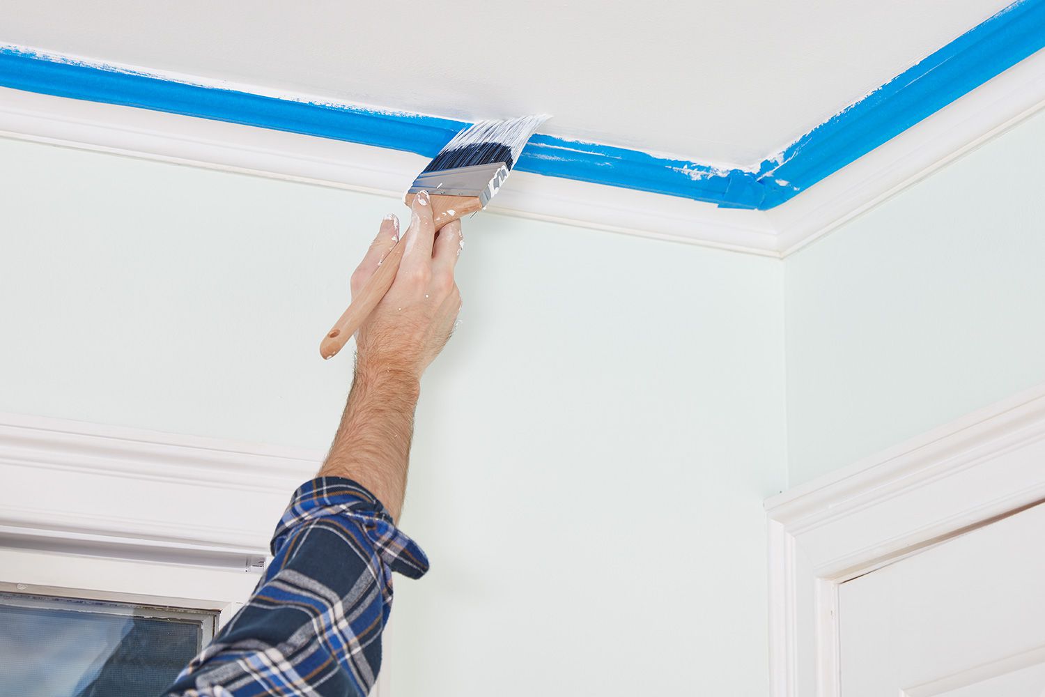 tips for painting a ceiling